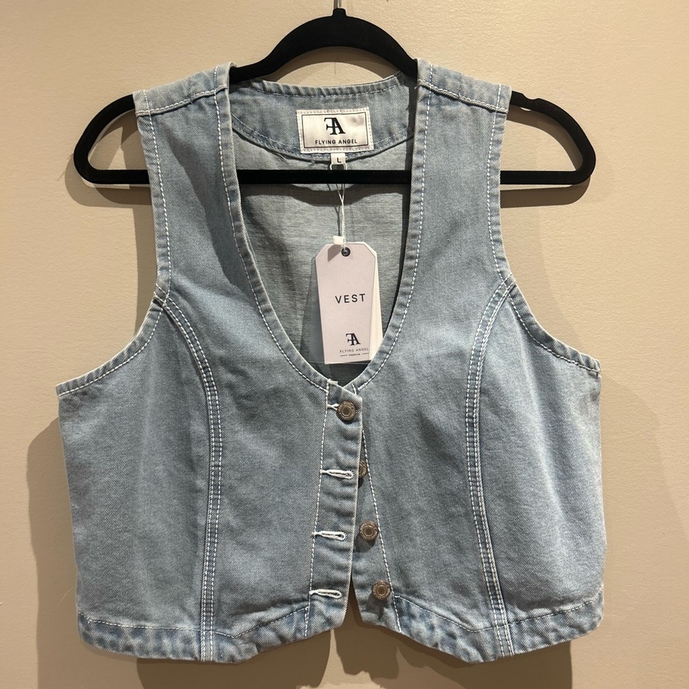 Flying Angel NWT Cropped Denim Vest Size L Blue Western Button Front